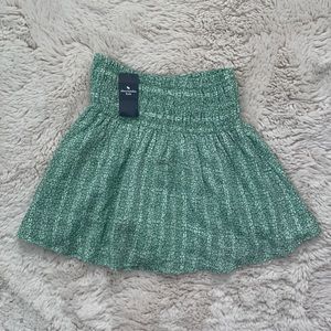 NWT Abercrombie kids green skort | size 9/10